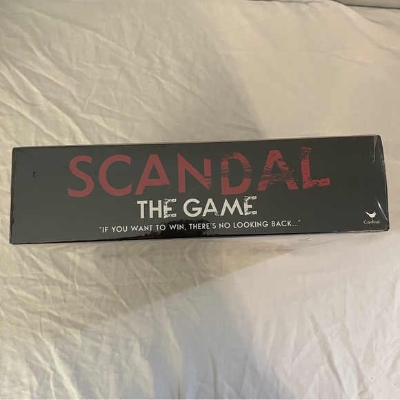 NIB Cardinal ABC Scandal The Game - Picture 6 of 6